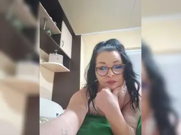 Alliahhot  live sex cam