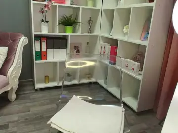 Bellawhite69  live sex cam