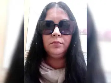 BlackNight  live sex cam