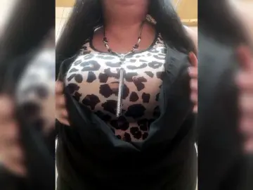 BlackNight  live sex cam