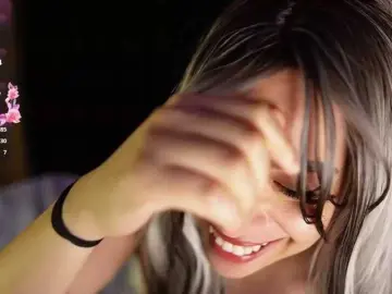 DirtyLittleSlut  live sex cam