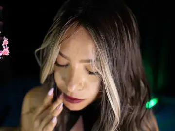 DirtyLittleSlut  live sex cam