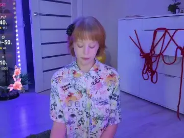 GingerSnapDoll  live sex cam