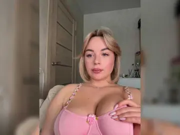 Mila-m  live sex cam