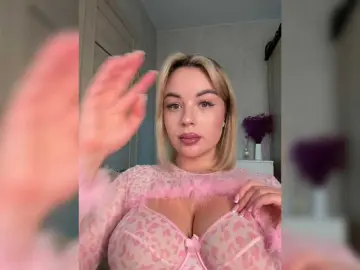 Mila-m  live sex cam