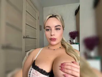 Mila-m  live sex cam
