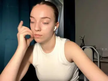 RaisaVannuland  live sex cam