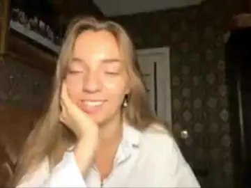 RaisaVannuland  live sex cam