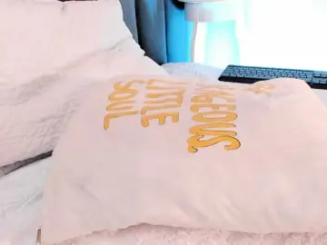 Ridwanaa  live sex cam