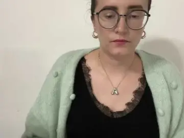 SofiaPleasure  live sex cam