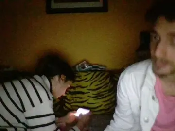 VanessaKelly  live sex cam