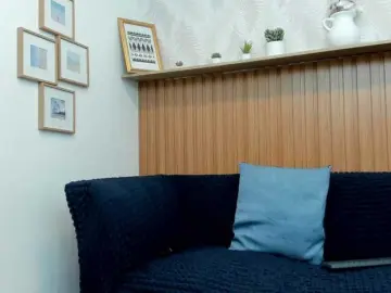 Riley-reid-milf  live sex cam