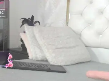 Zoeamaranta  live sex cam