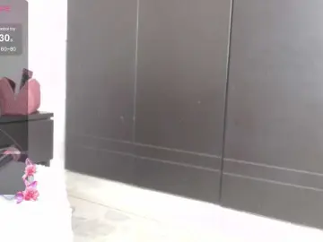 Zoeamaranta  live sex cam