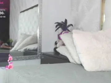 Zoeamaranta  live sex cam
