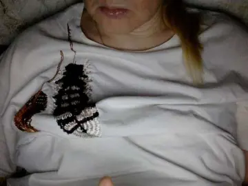 BlondyVio  live sex cam