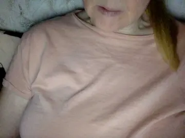 BlondyVio  live sex cam