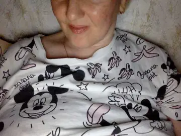 BlondyVio  live sex cam