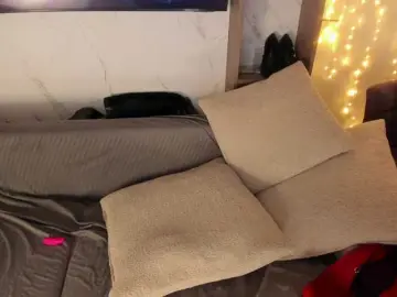 BonerBarbie  live sex cam