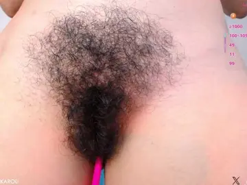KAROLKAT  live sex cam