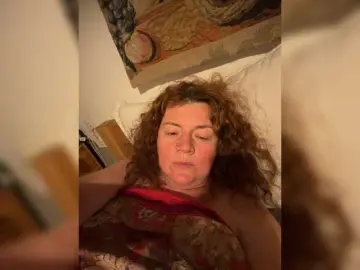 LadyReda  live sex cam