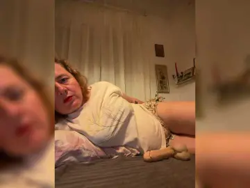 LadyReda  live sex cam