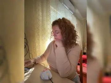 LadyReda  live sex cam