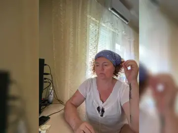 LadyReda  live sex cam