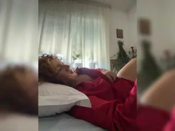 LadyReda  live sex cam