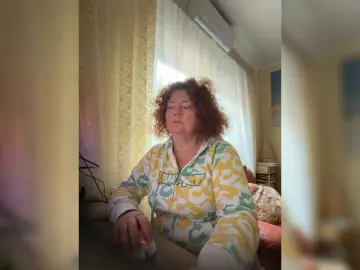LadyReda  live sex cam
