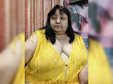 Nezsbudka  live sex cam