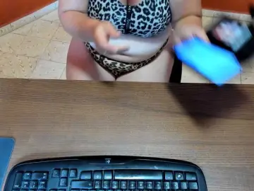 NikkiHollandxxx  live sex cam