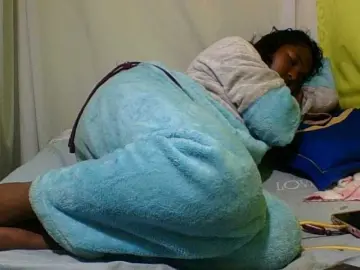 OLYGAH  live sex cam