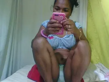 OLYGAH  live sex cam
