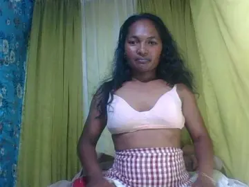 OLYGAH  live sex cam