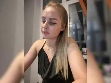 PrettyKatea  live sex cam