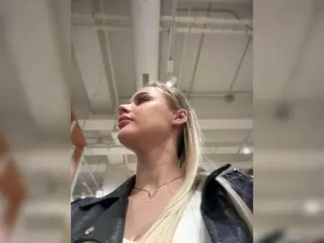 PrettyKatea  live sex cam