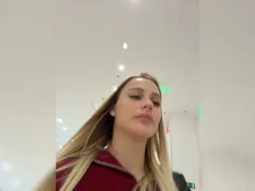PrettyKatea  live sex cam