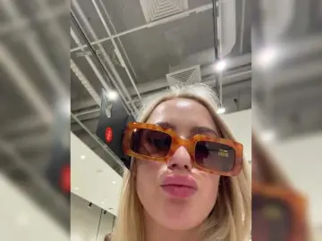 PrettyKatea  live sex cam