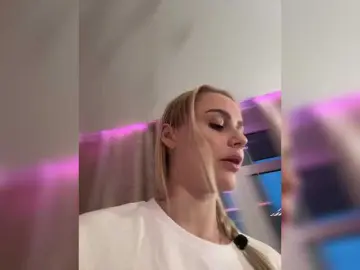 PrettyKatea  live sex cam