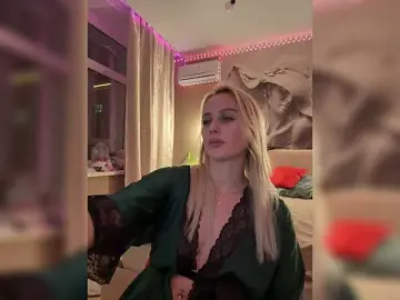 PrettyKatea  live sex cam