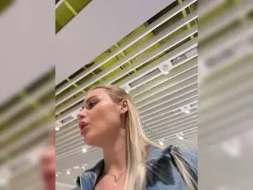 PrettyKatea  live sex cam