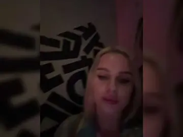 PrettyKatea  live sex cam