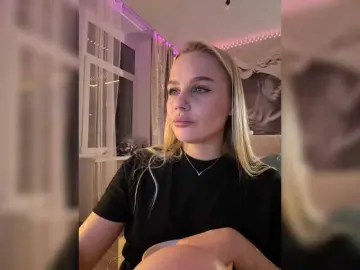 PrettyKatea  live sex cam