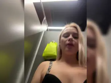 PrettyKatea  live sex cam