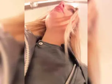 PrettyKatea  live sex cam