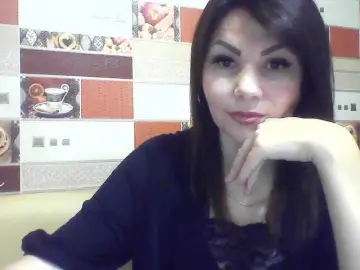 QueenCartyes  live sex cam