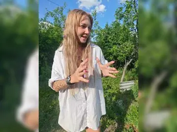 Dvenasti  live sex cam