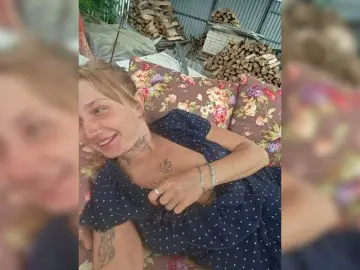 Dvenasti  live sex cam