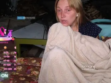 Dvenasti  live sex cam